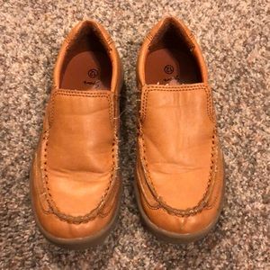Tan Boys size 12 dress shoe